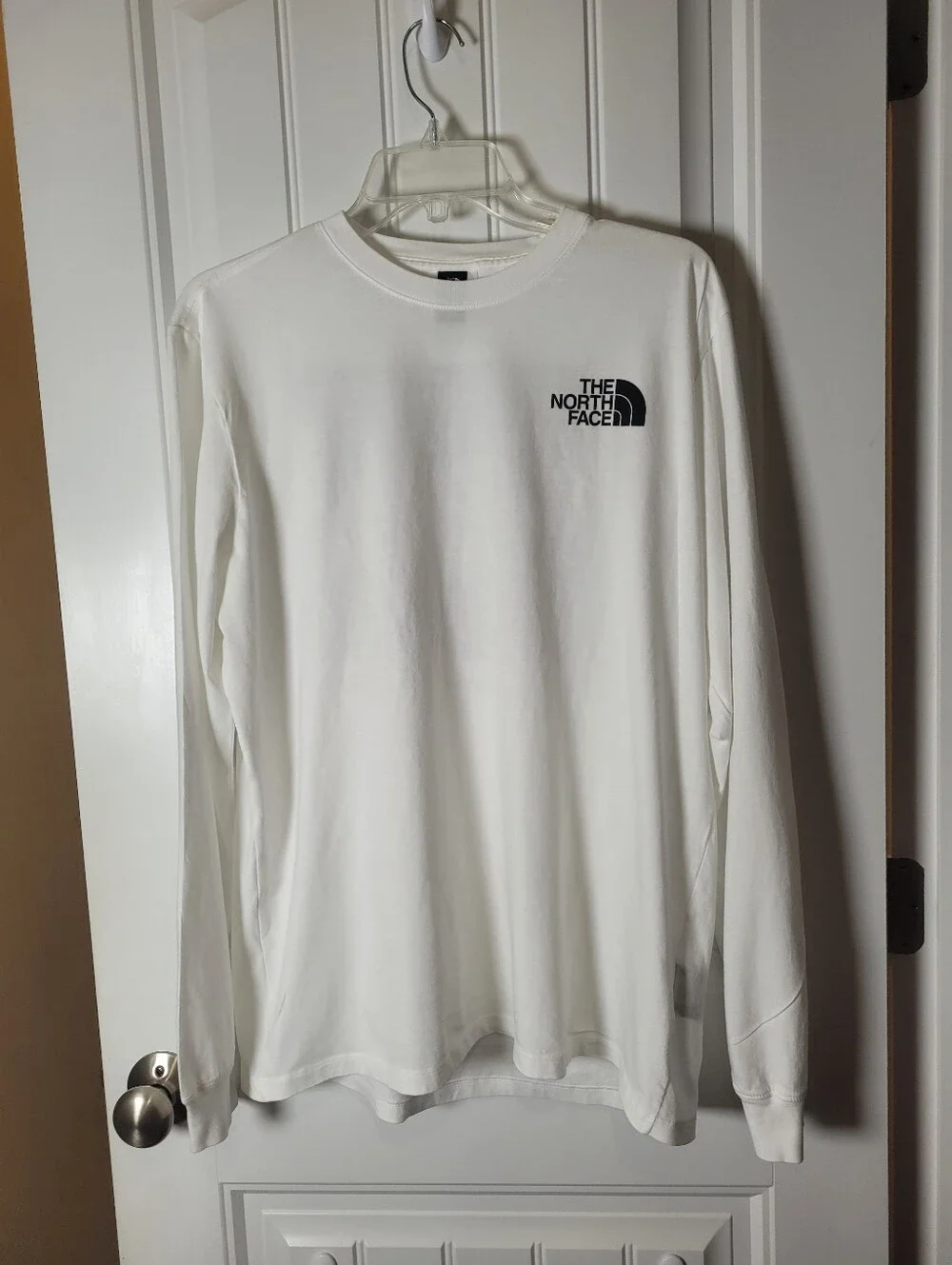 The North Face White Long Sleeve Logo Shirt 